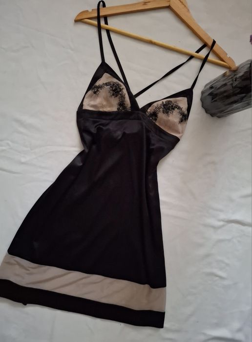 Нічна сатинова сорочка Anabel Arto