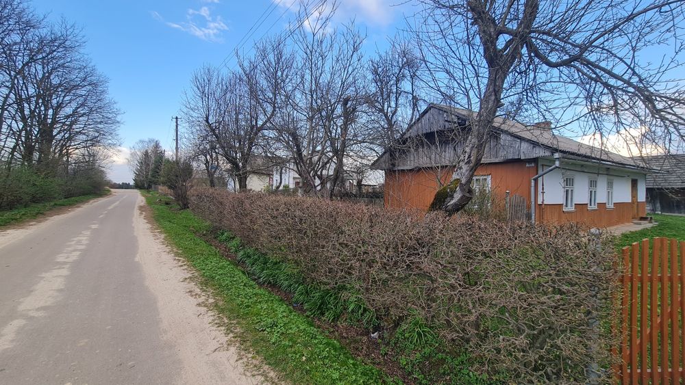 Продаж будинку з ділянкою в с. Гаї Нижні