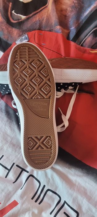 Продам кеди Converse