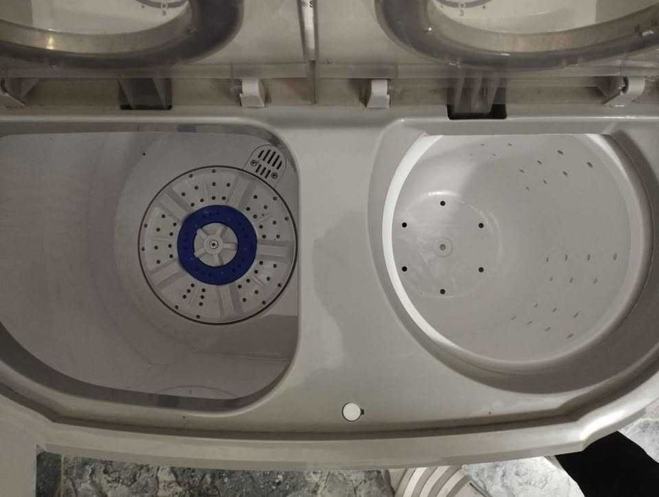 Maquina de Lavar Roupa Mini/ Pequena