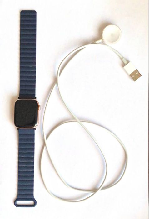 Apple Watch SERIES 4; 40mm