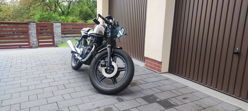 Honda cb 250/400 cafe racer