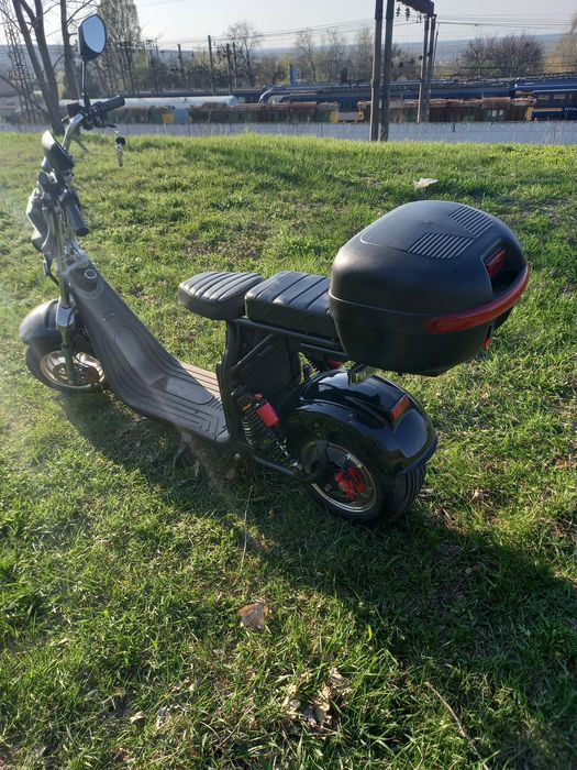 Продам электроскутер