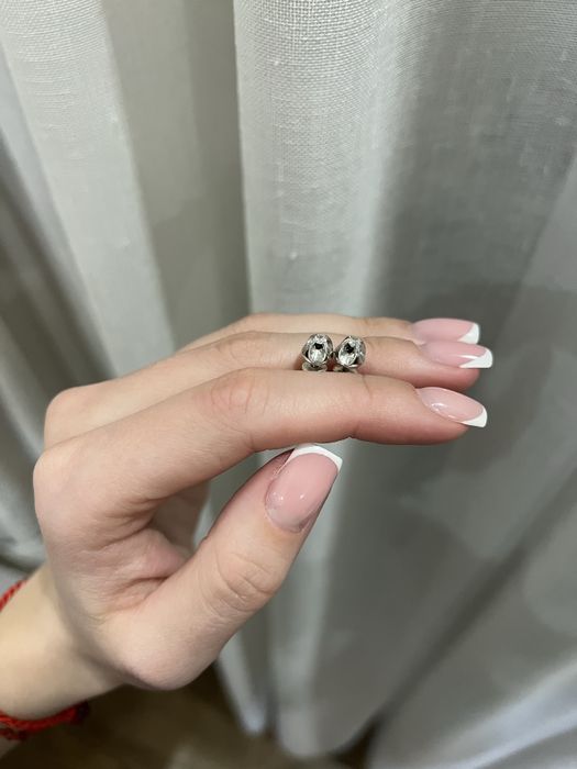 Сережки біле золото з діамантом