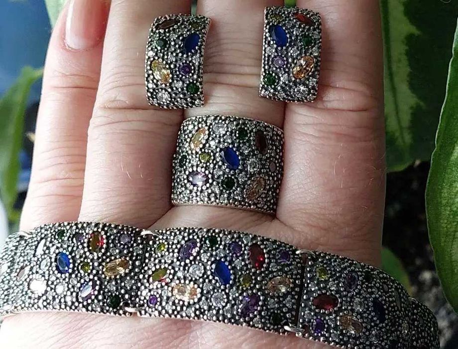 Серебряный набор украшений