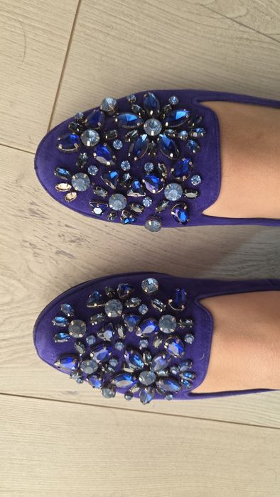 Туфлі-макасіни, балетки