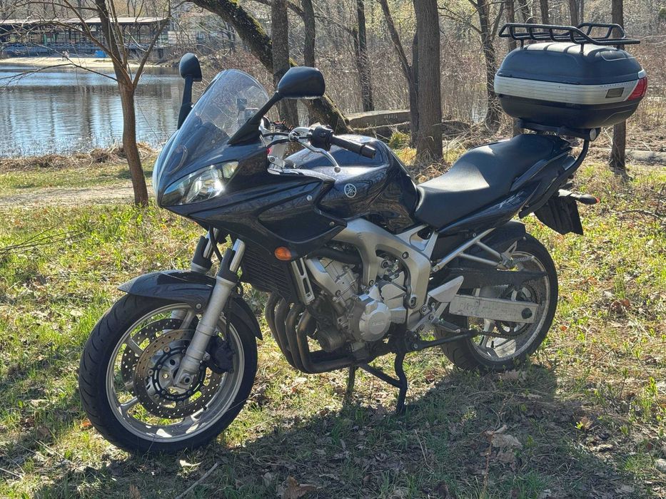 Yamaha Fazer 600 S1