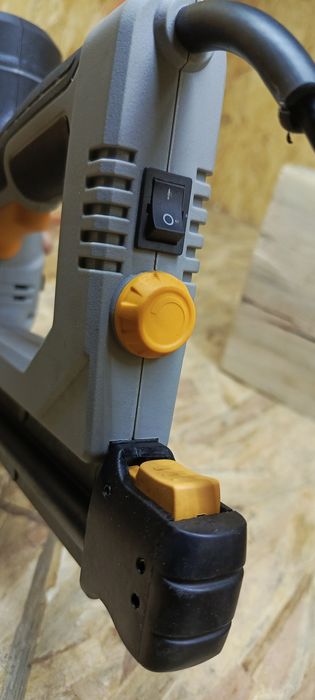 Gwoździarka elektryczna titan