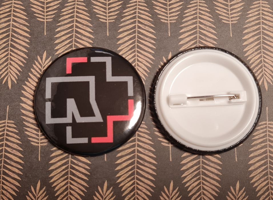 Zestaw magnes i przypinka