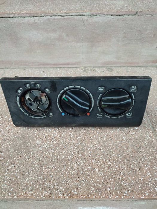 Пластик та багато іншого Фольксваген Пасат б3 VW Volkswagen Passat 1.8