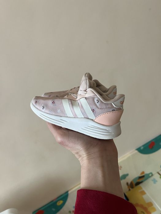 Кросівки легенькі на дівчинку