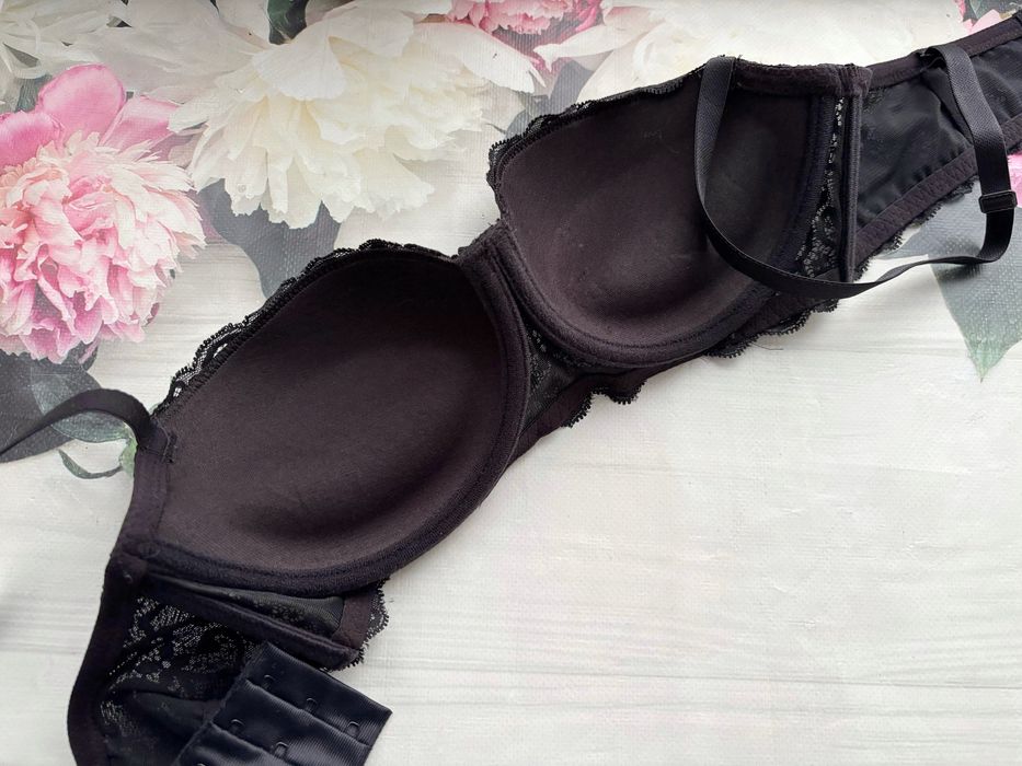 Бюстгалтери Intimissimi