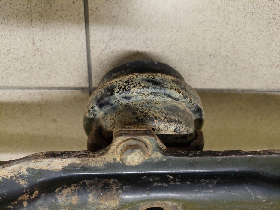 vw golf ii 1.6 d belka silnika