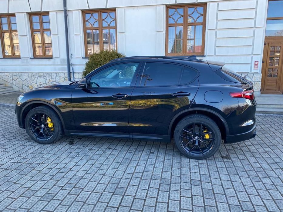 Alfa Romeo Stelvio Alfa Romeo Stelvio 2.