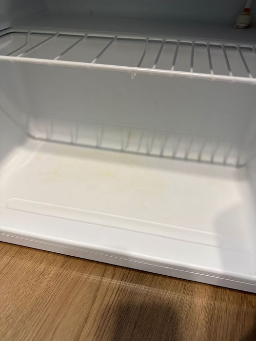 Однокамерний холодильник Ardesto DFM-50W