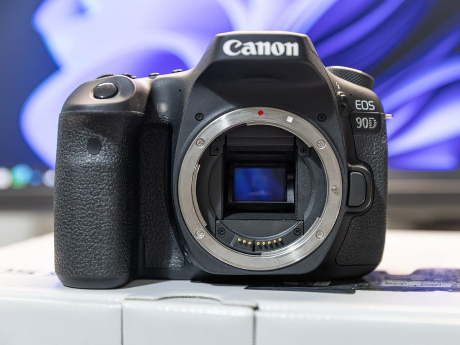 Canon 90D (apenas corpo)