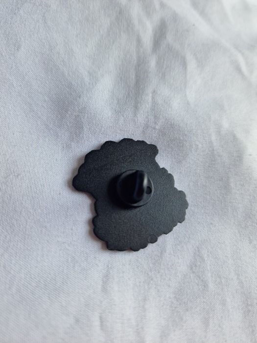 Przypinka pin wpinka pins złota broszka alternative gothic żaba witch