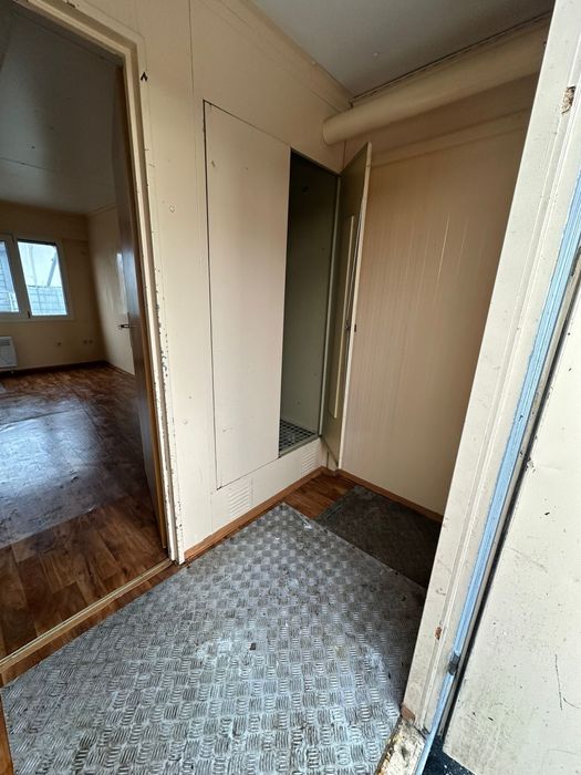 Kontener socjalny szer 3 m brutto