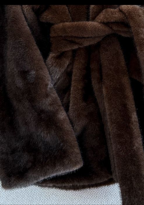 Шубка з штучного хутра