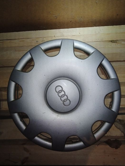 Продам ковпак 16r