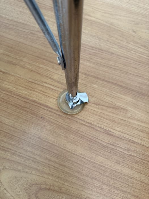Mesa vidro temperado e 4 cadeiras