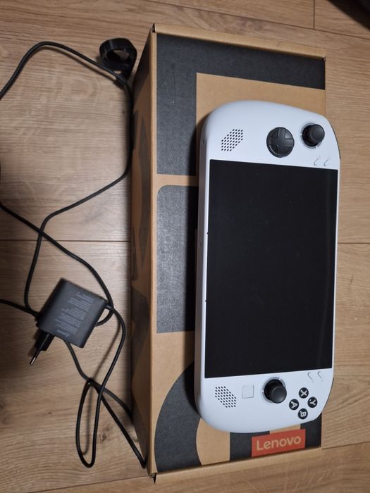 Konsola Legion Go S 16gb z2 go