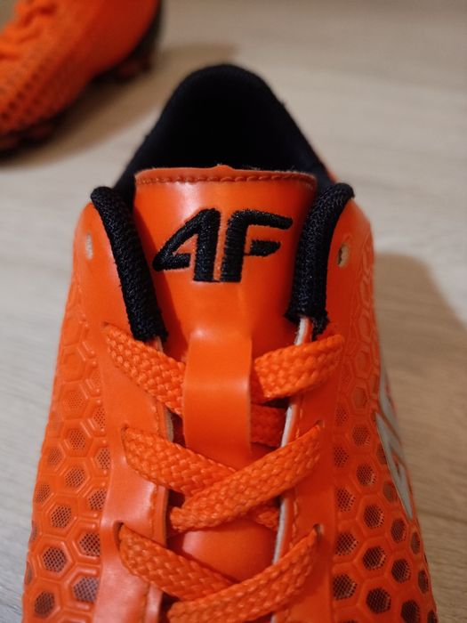 Pomarańczowe korki 4f!!