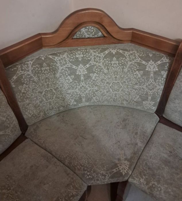 Продам куточок кухонний