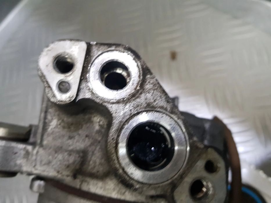 Compressor AC Ar condicionado Bmw 2.0D 190CV B47 120D 320D 520D 420D