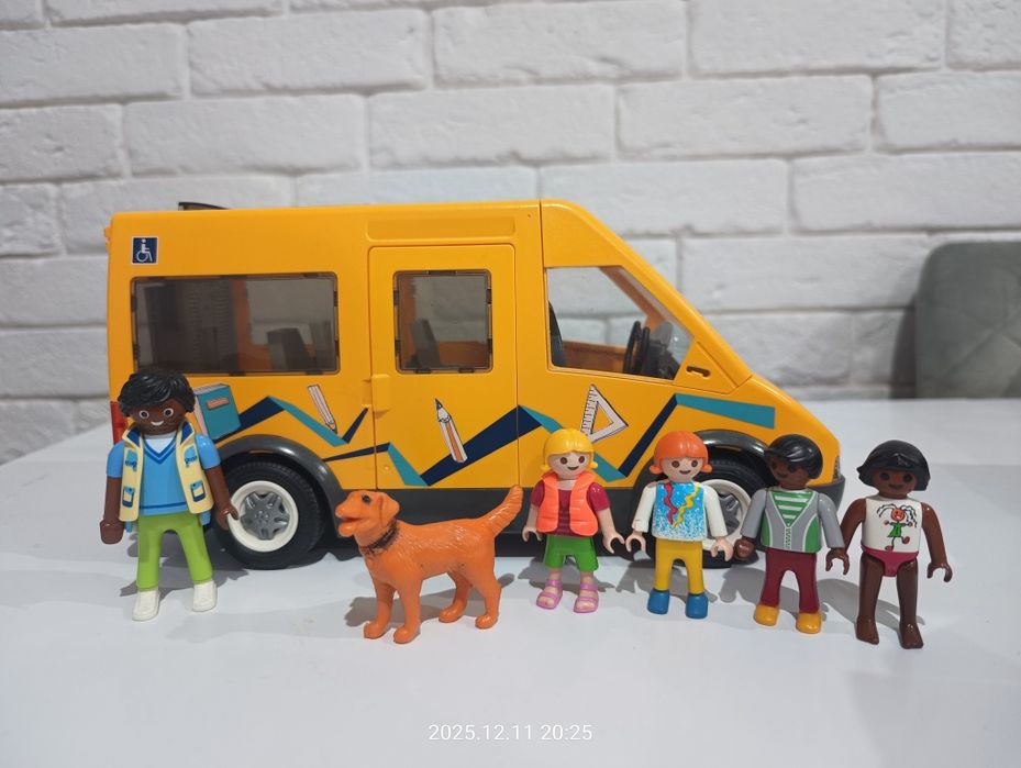 Autobus szkolny Playmobil pojazd 9419 city life