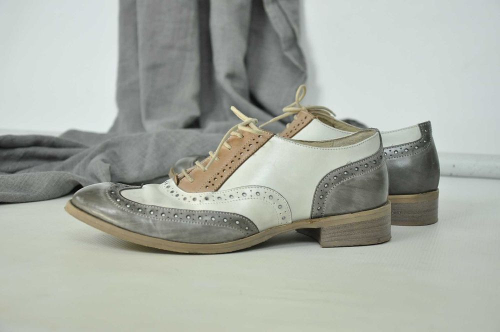 Buty oxfordy skóra Bata rozm. 38