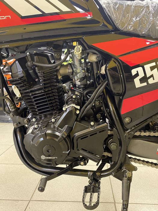 Мотоцикл GEON ROCKSTER 250 (SOHC 17/17 Off-Road)
