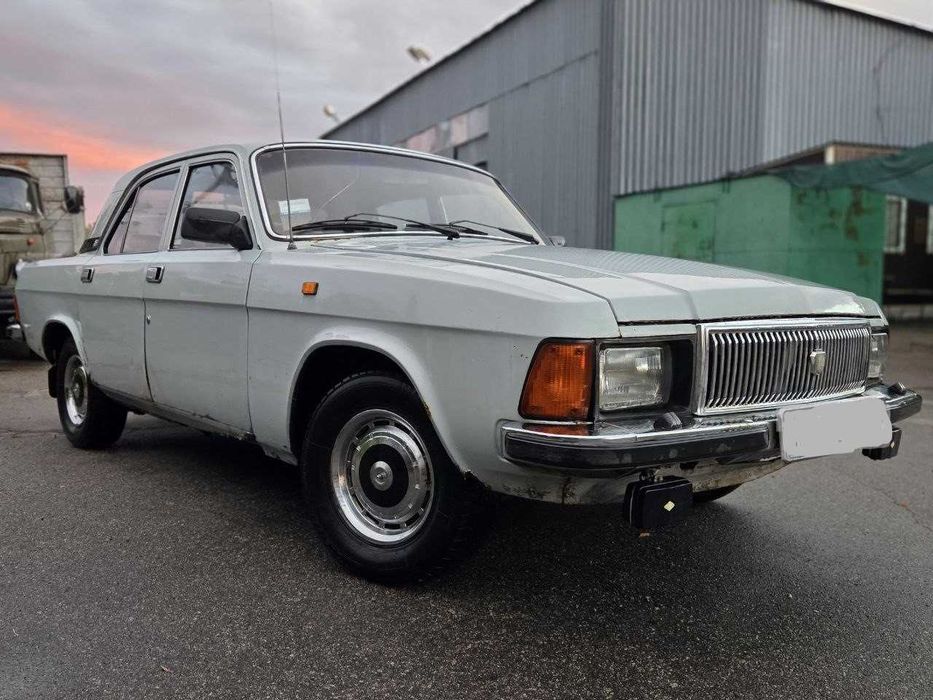 Продам автомобіль Волга  газ 3102