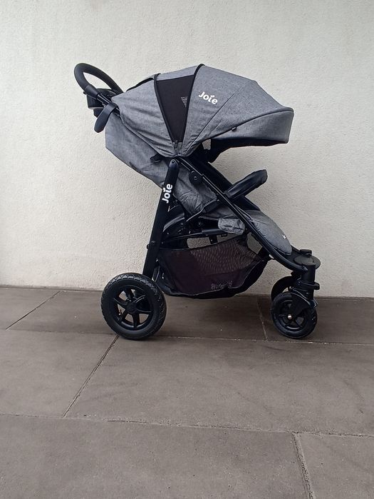 Wózek spacerowy joie litetrax air szary