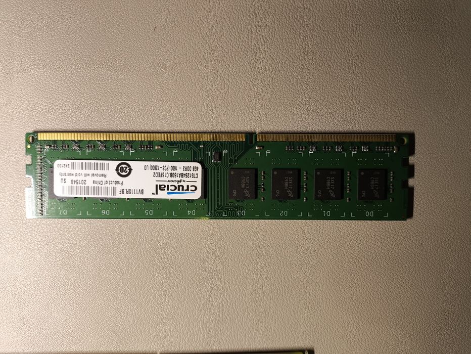 Crucial 4GB DDR3 1600MHz PC3-12800 Desktop RAM