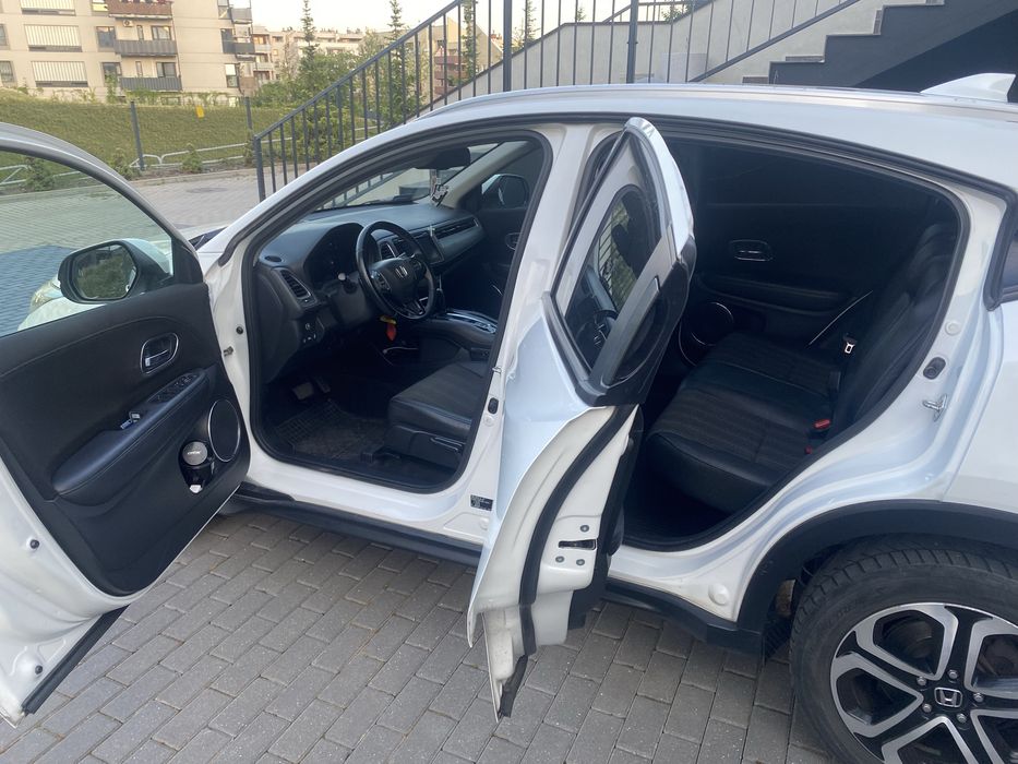 Honda H-RV EXECUTIVE 1.5 V-TEC CVT 130HP 165k 2018