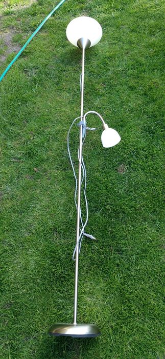 Lampa stojąca pokojowa stan bardzo dobry OKAZJA