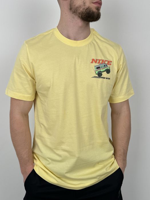 Футболка Nike Sole Rally 722