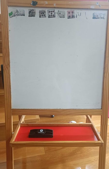 Quadro de giz e marcador