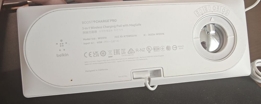 Belkin 3 in 1 Wireless Charging Pad with Magsafe