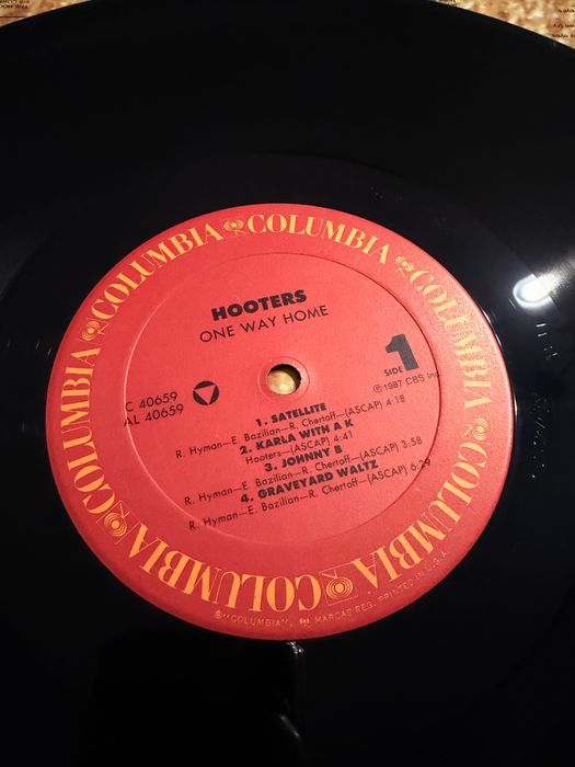 Hooters One Way Home USA EX LP
