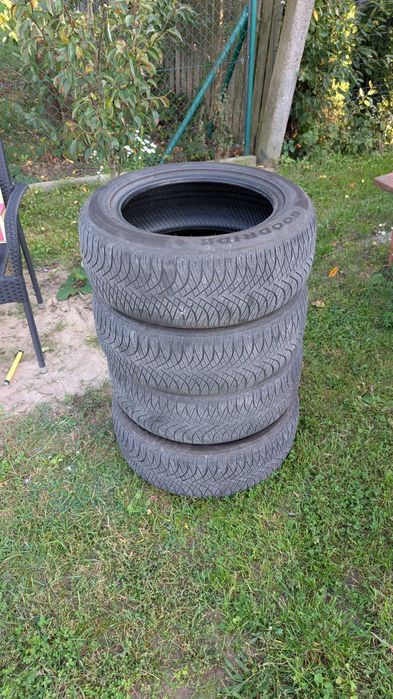 Opony 4x Goodride 16 x 215/55 all seazon z-401 23 r.