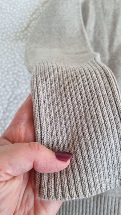 Camisola de malha, tamanho M, da marca Decenio