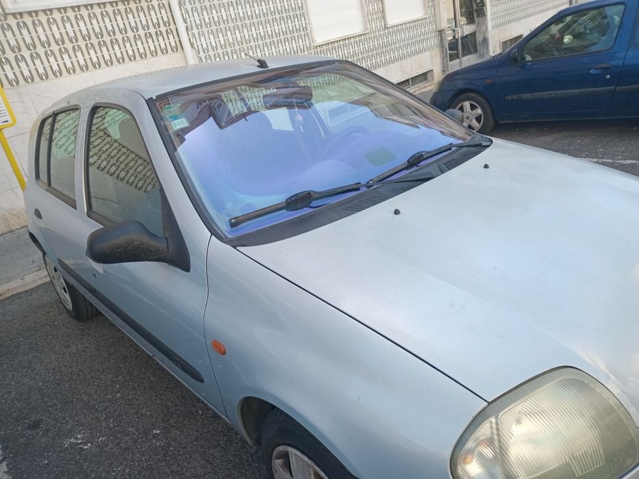 Renault  Clio 2 1998