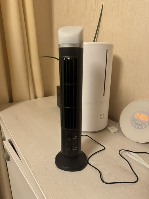 Безлопастевий безпечний вентилятор зі світильником