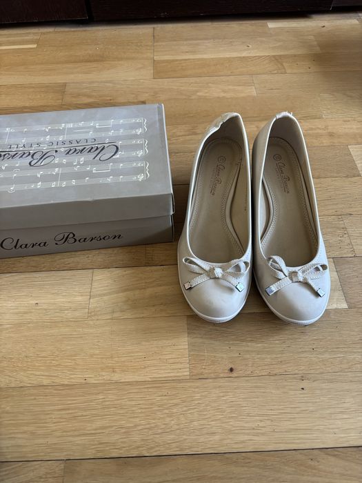 Buty damskie.