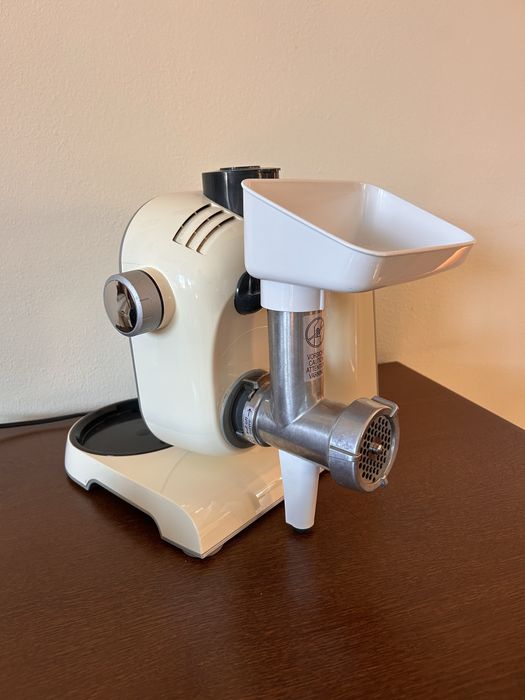 Robot planetarny Bosch MUM5