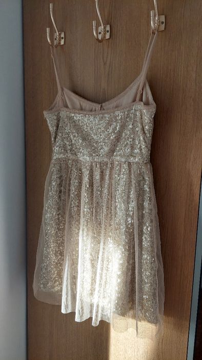 Sukienka złote cekiny Bershka M/38 Sylwester