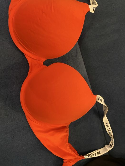 Biustonosz top secret 80 D