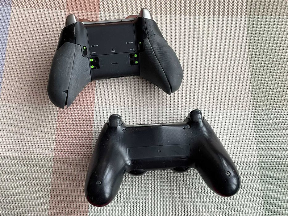 DualShock 4 + xBox Elite Controller